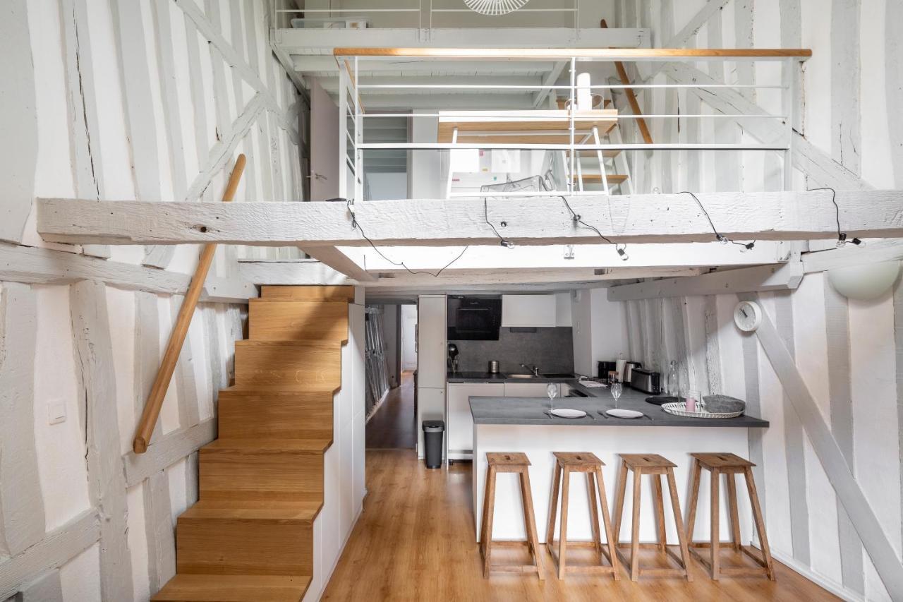 Georgia By Cocoonr Apartment Rennes Bagian luar foto