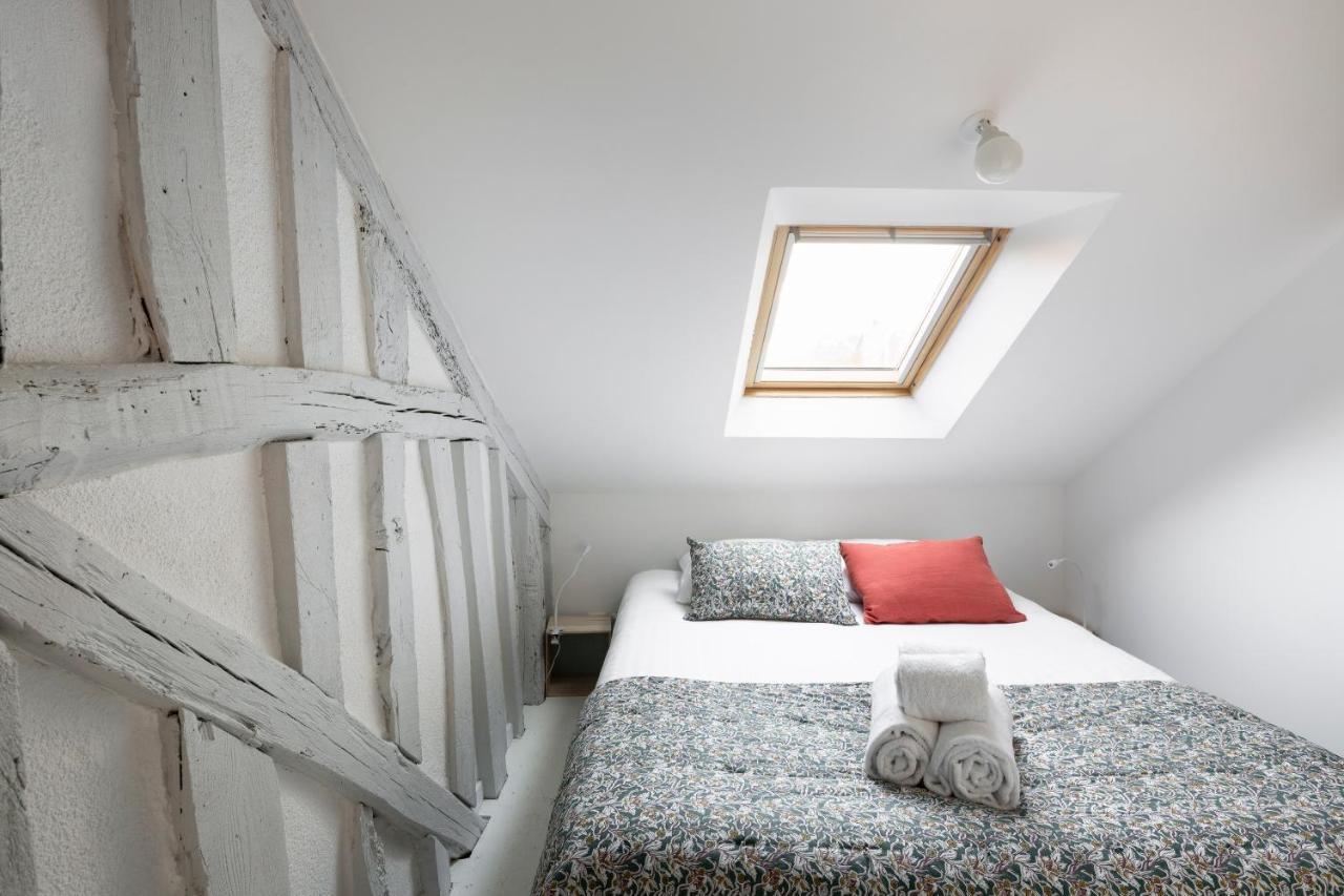 Georgia By Cocoonr Apartment Rennes Bagian luar foto
