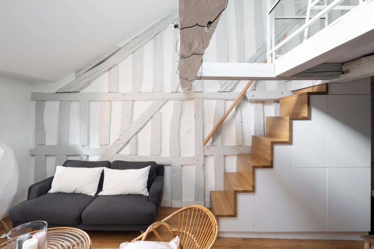Georgia By Cocoonr Apartment Rennes Bagian luar foto